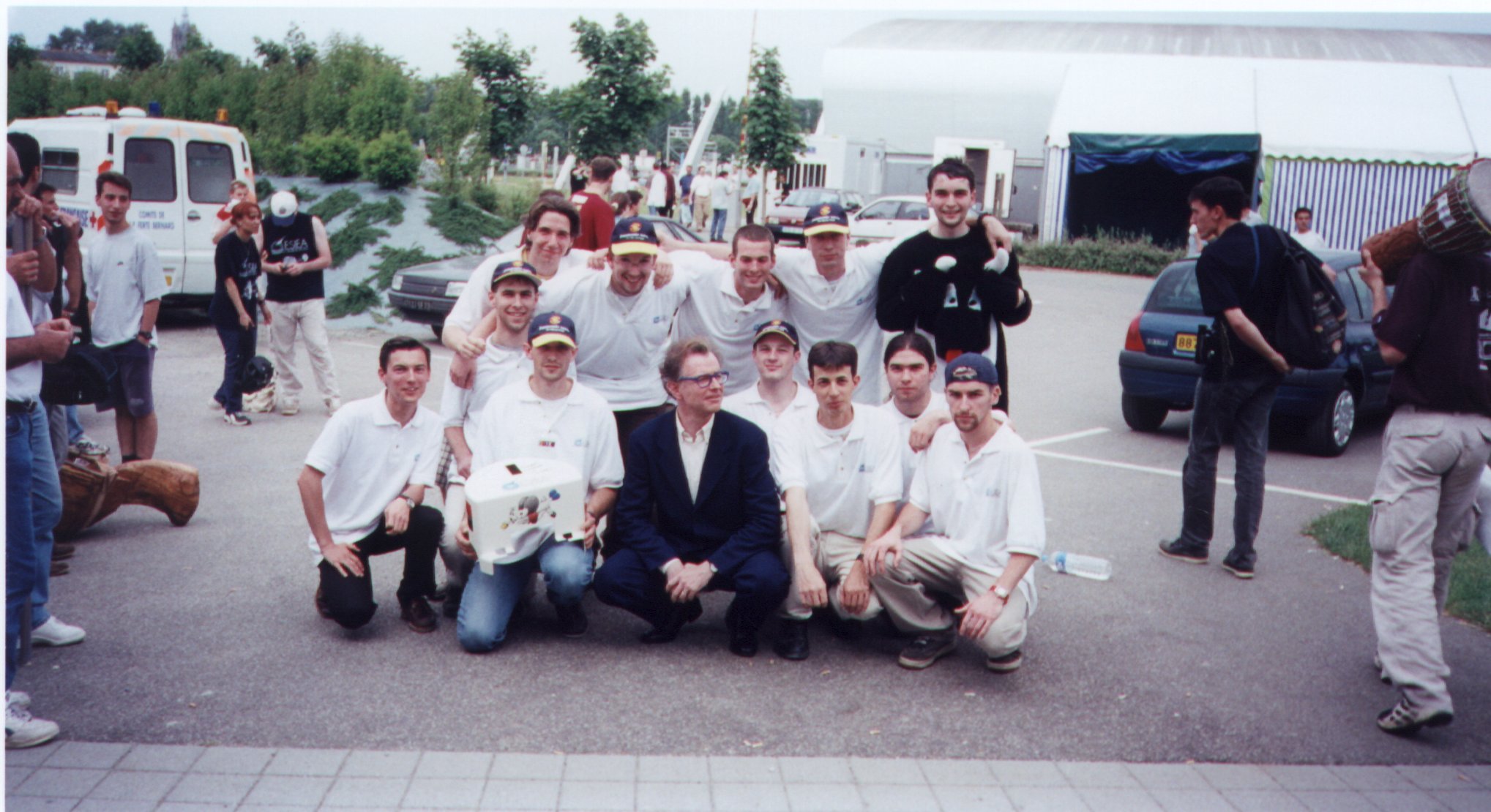 Equipe 2000 ESIEA-Ouest